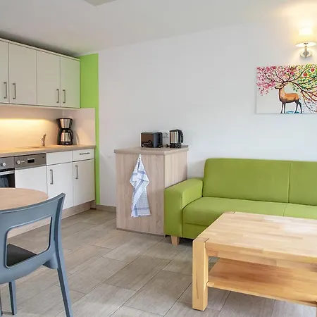 Bungis Ferien Direkt Am Grimnitzsee, Karree 04 Holiday home