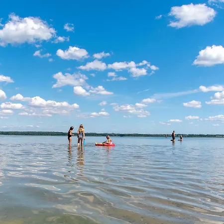 Bungis Ferien Direkt Am Grimnitzsee, Karree 04