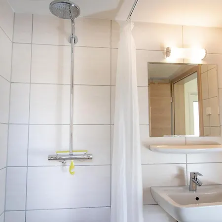 Bungis Ferien Direkt Am Grimnitzsee, Karree 04 Holiday home Joachimsthal