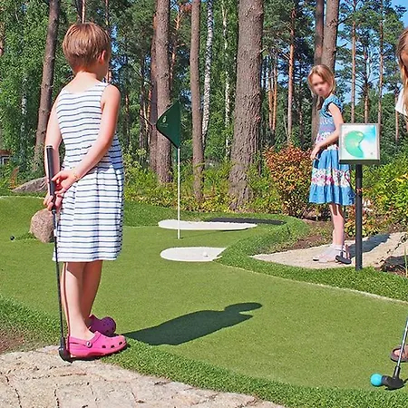 Holiday home Bungis Ferien Direkt Am Grimnitzsee, Karree 04 Joachimsthal
